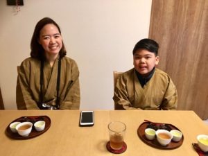 日本茶試飲と和菓子タイム