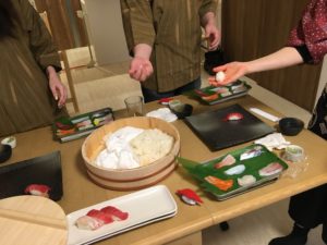 making nigiri sushi
